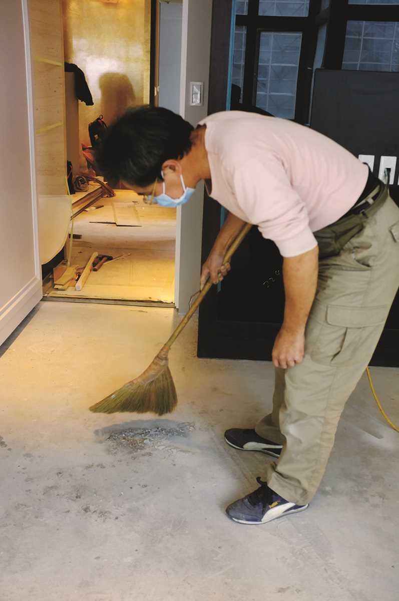 木地板的鋪設方式可分為兩種：漂浮式施工法與平鋪式施